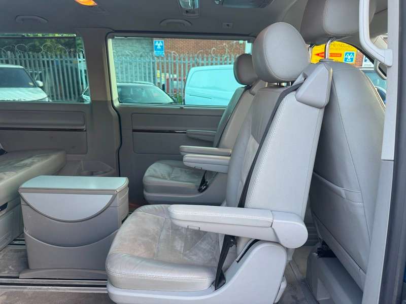 2015 VOLKSWAGEN CARAVELLE 2015 VOLKSWAGEN CARAVELLE