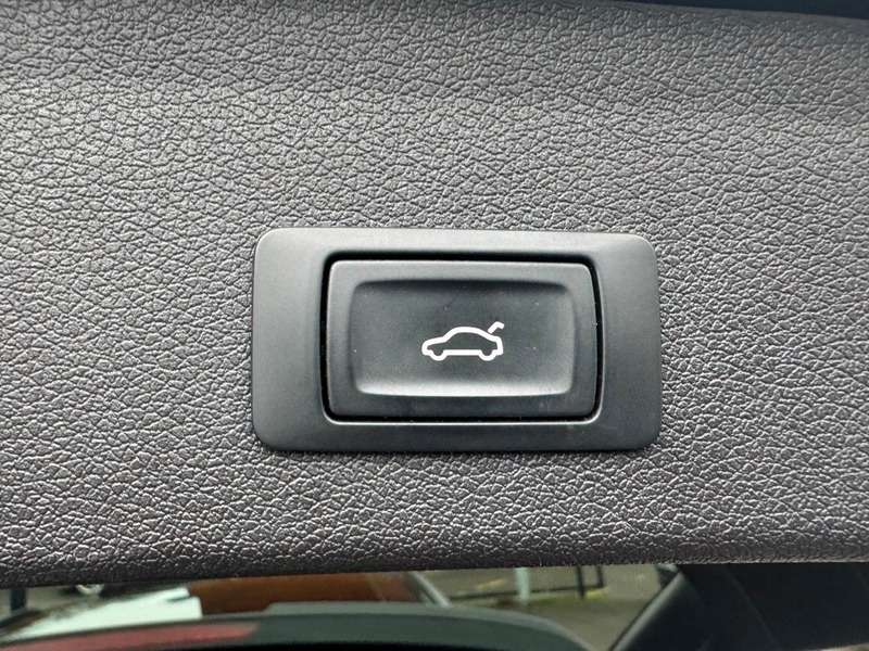 2017 AUDI SQ5 2017 AUDI SQ5