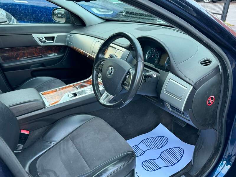 2013 JAGUAR XF 2013 JAGUAR XF