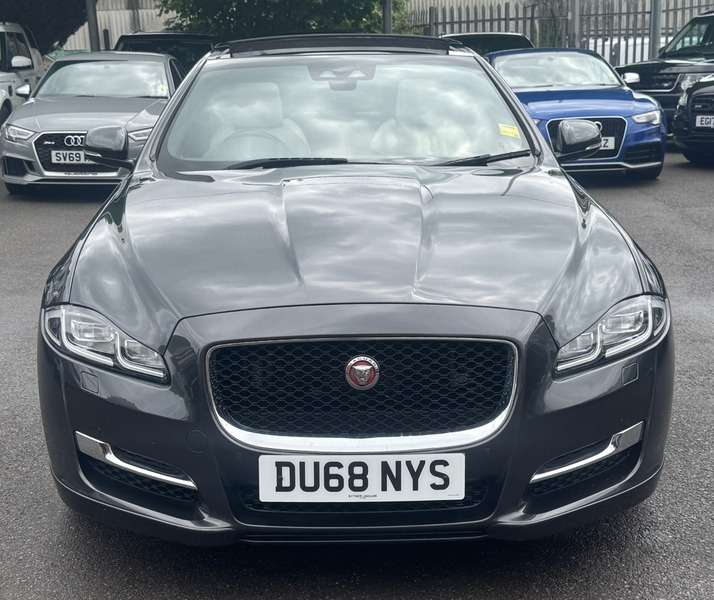2018 JAGUAR XJ 2018 JAGUAR XJ