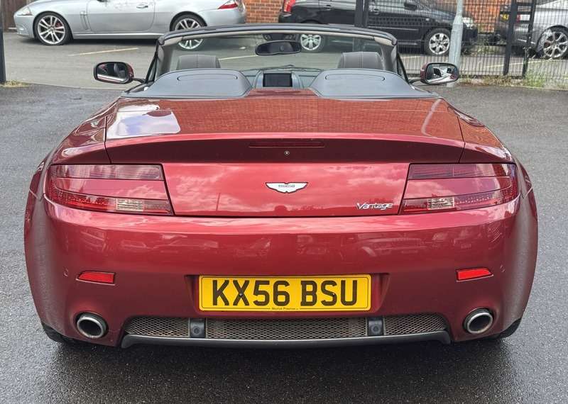 2006 ASTON MARTIN VANTAGE 2006 ASTON MARTIN VANTAGE
