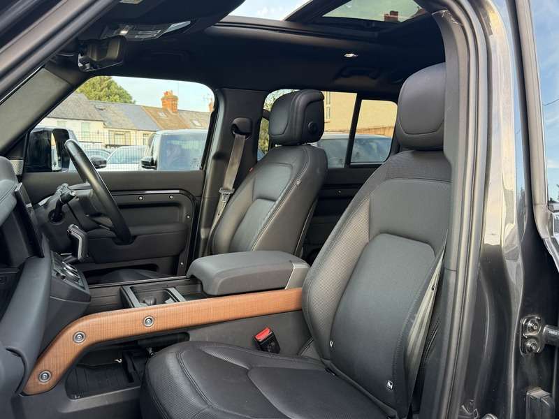 2022 LAND ROVER DEFENDER 2022 LAND ROVER DEFENDER