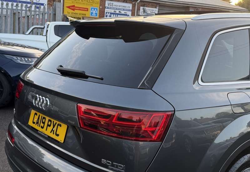 2019 AUDI Q7 2019 AUDI Q7