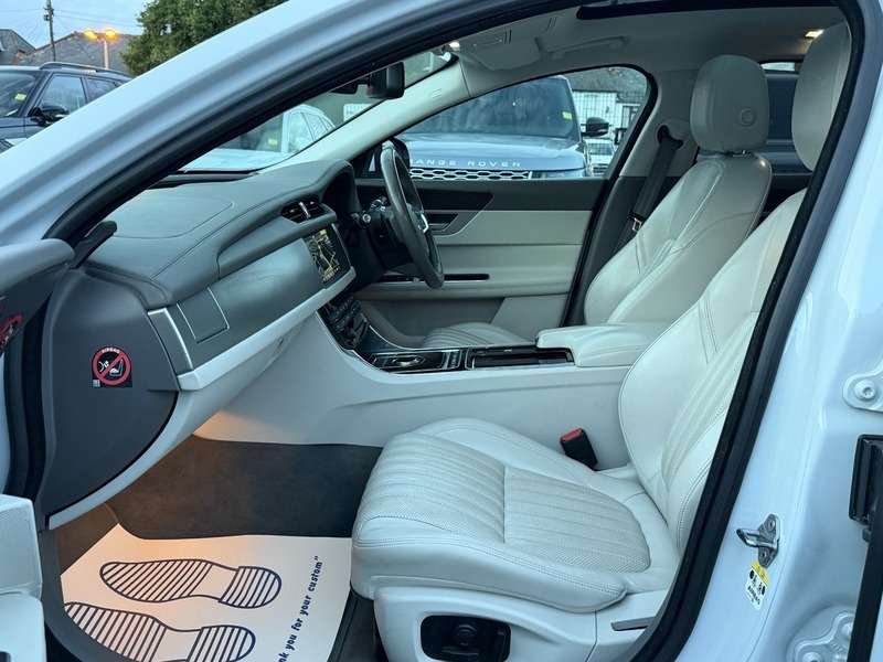 2018 JAGUAR XF 2018 JAGUAR XF