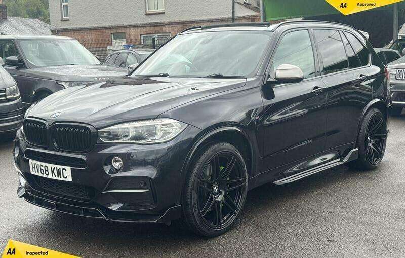 A 2018 BMW X5 3.0 M50d SUV 5dr Diesel Auto xDrive Euro 6 (s/s) (381 ps) A 2018 BMW X5 3.0 M50d SUV 5dr Diesel Auto xDrive Euro 6 (s/s) (381 ps)