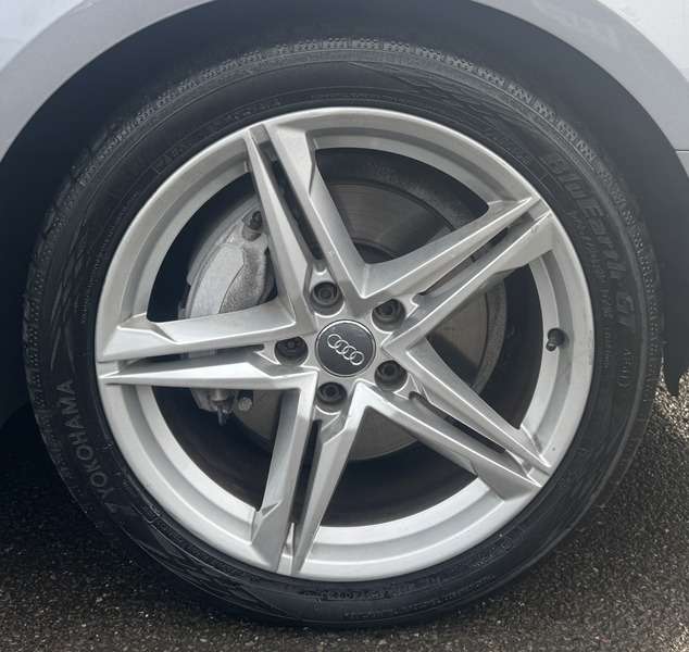 2016 AUDI A4 2016 AUDI A4