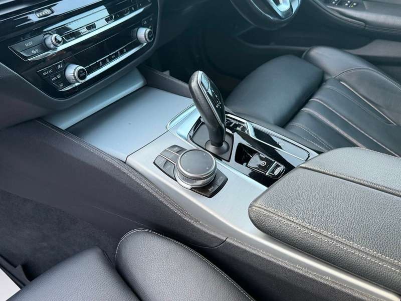 2021 BMW 5 SERIES 2021 BMW 5 SERIES