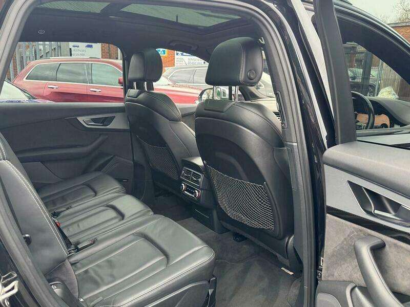 2017 AUDI Q7 2017 AUDI Q7