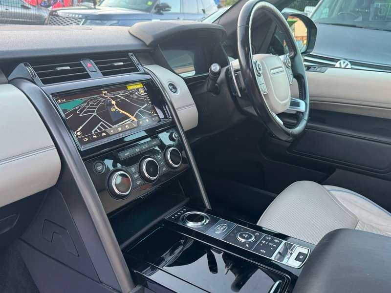 2018 LAND ROVER DISCOVERY 2018 LAND ROVER DISCOVERY