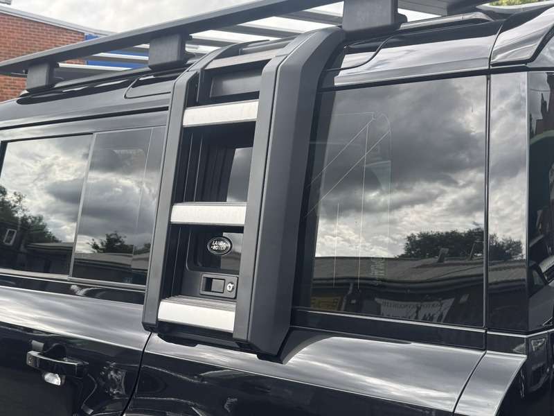 2021 LAND ROVER DEFENDER 2021 LAND ROVER DEFENDER