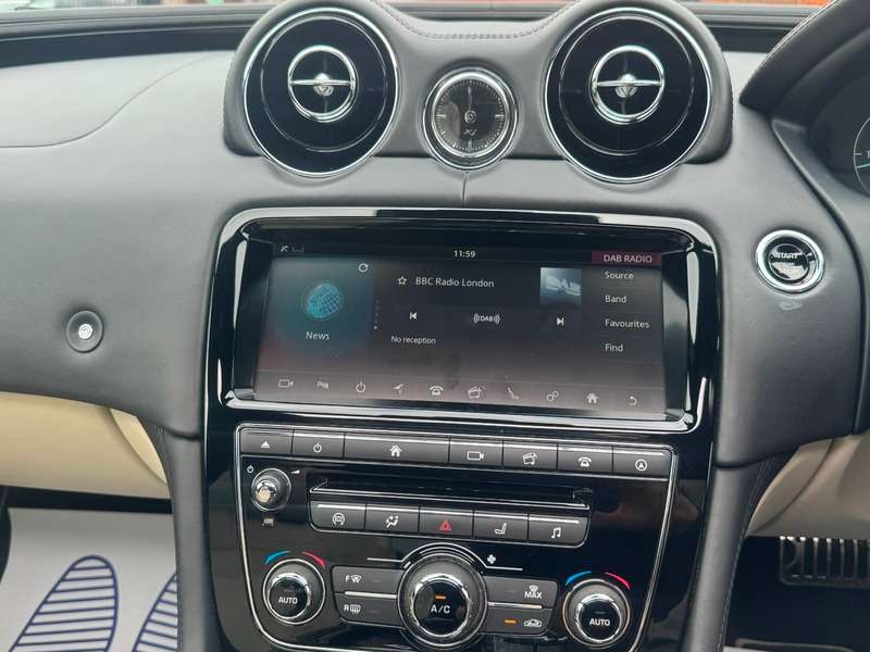 2018 JAGUAR XJ 2018 JAGUAR XJ