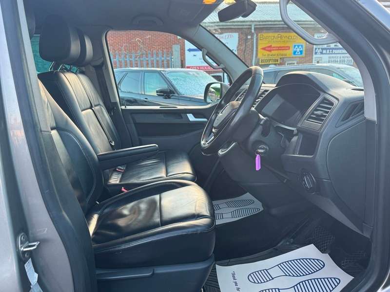 2017 VOLKSWAGEN TRANSPORTER SHUTTLE 2017 VOLKSWAGEN TRANSPORTER SHUTTLE