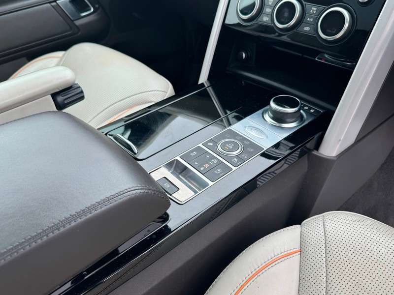2019 LAND ROVER DISCOVERY 2019 LAND ROVER DISCOVERY
