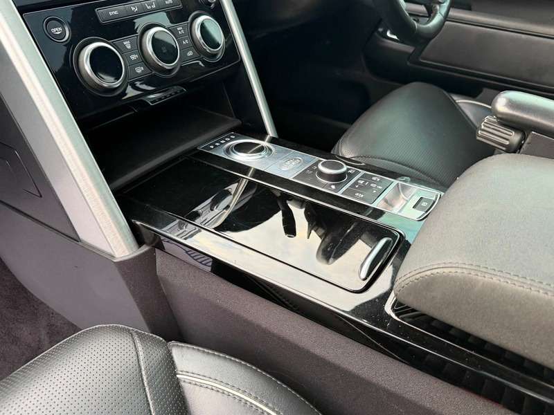 2019 LAND ROVER DISCOVERY 2019 LAND ROVER DISCOVERY