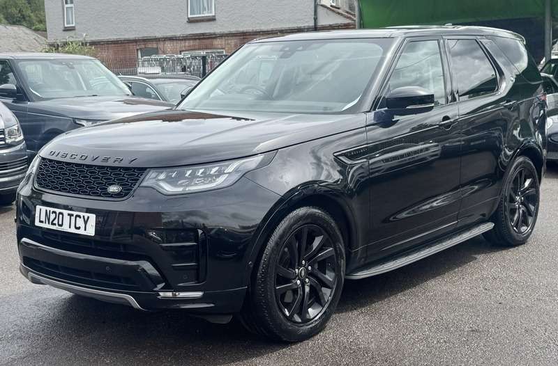 A 2020 LAND ROVER DISCOVERY 2.0 SD4 Landmark Edition SUV 5dr Diesel Auto 4WD Euro 6 (s/s) (240 ps) A 2020 LAND ROVER DISCOVERY 2.0 SD4 Landmark Edition SUV 5dr Diesel Auto 4WD Euro 6 (s/s) (240 ps)