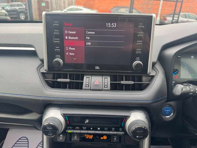 2020 TOYOTA RAV4 2020 TOYOTA RAV4