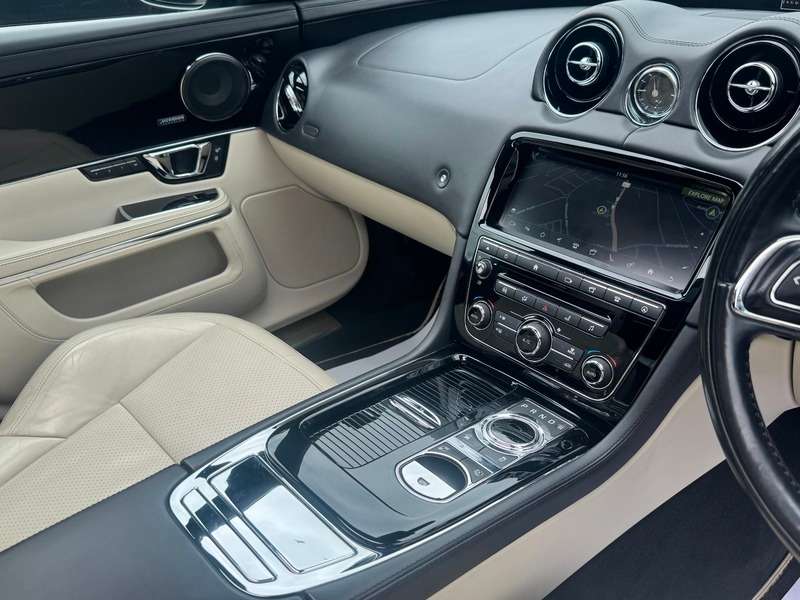 2018 JAGUAR XJ 2018 JAGUAR XJ