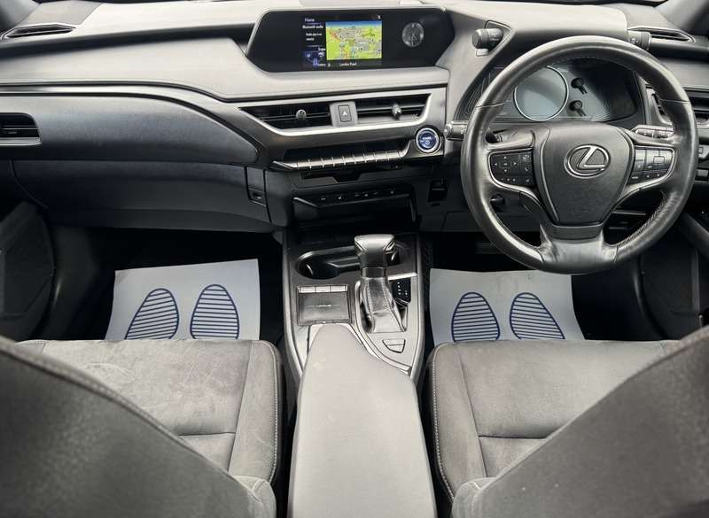 2020 LEXUS UX 2020 LEXUS UX