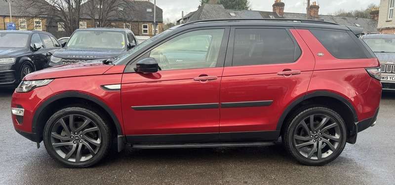 A 2018 LAND ROVER DISCOVERY SPORT 2.0 Si4 HSE Luxury SUV 5dr Petrol Auto 4WD Euro 6 (s/s) (240 ps) A 2018 LAND ROVER DISCOVERY SPORT 2.0 Si4 HSE Luxury SUV 5dr Petrol Auto 4WD Euro 6 (s/s) (240 ps)