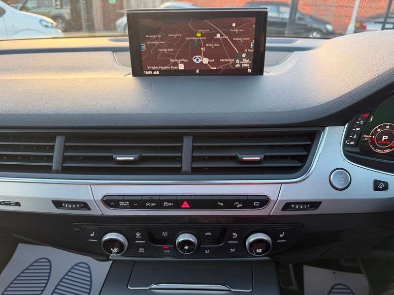 2019 AUDI Q7 2019 AUDI Q7