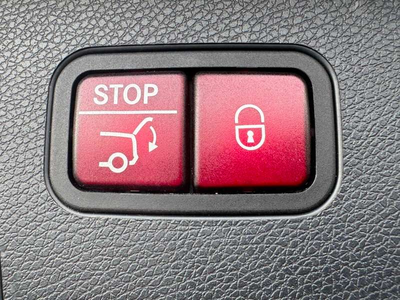 2016 MERCEDES-BENZ E CLASS 2016 MERCEDES-BENZ E CLASS