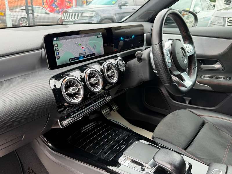2019 MERCEDES-BENZ A CLASS 2019 MERCEDES-BENZ A CLASS