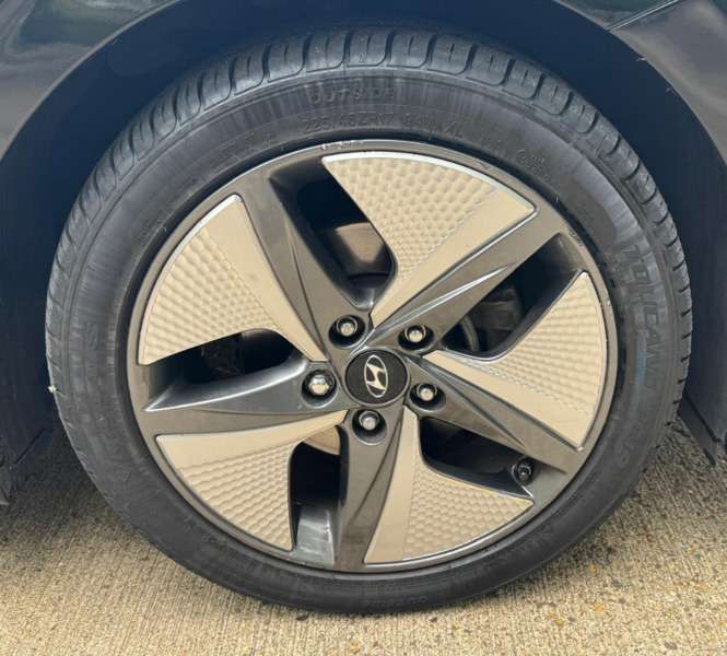 2021 HYUNDAI IONIQ 2021 HYUNDAI IONIQ