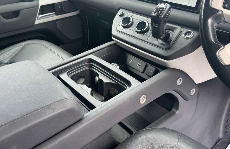 2021 LAND ROVER DEFENDER 2021 LAND ROVER DEFENDER