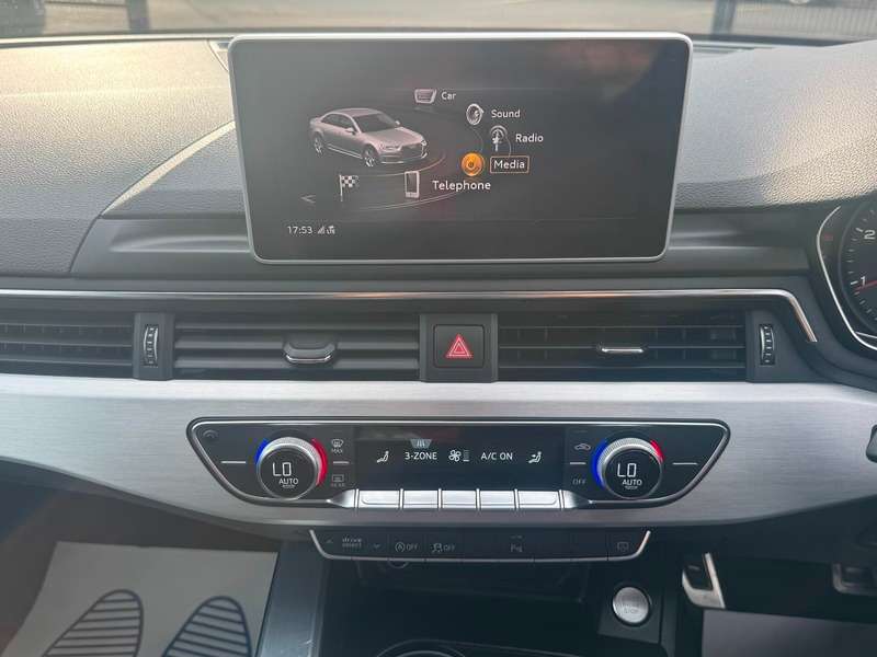 2016 AUDI A4 2016 AUDI A4