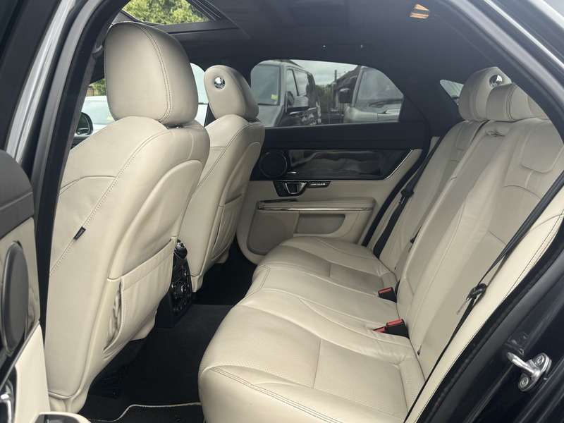 2018 JAGUAR XJ 2018 JAGUAR XJ