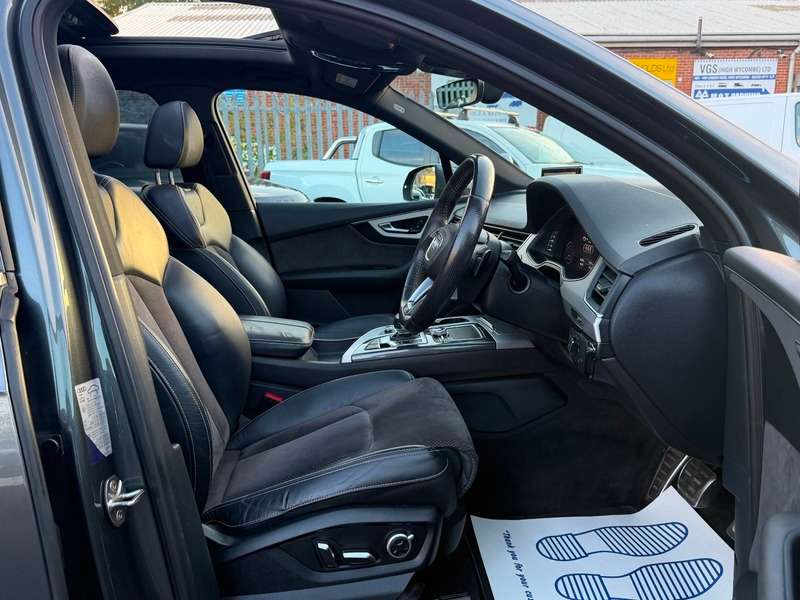 2019 AUDI Q7 2019 AUDI Q7