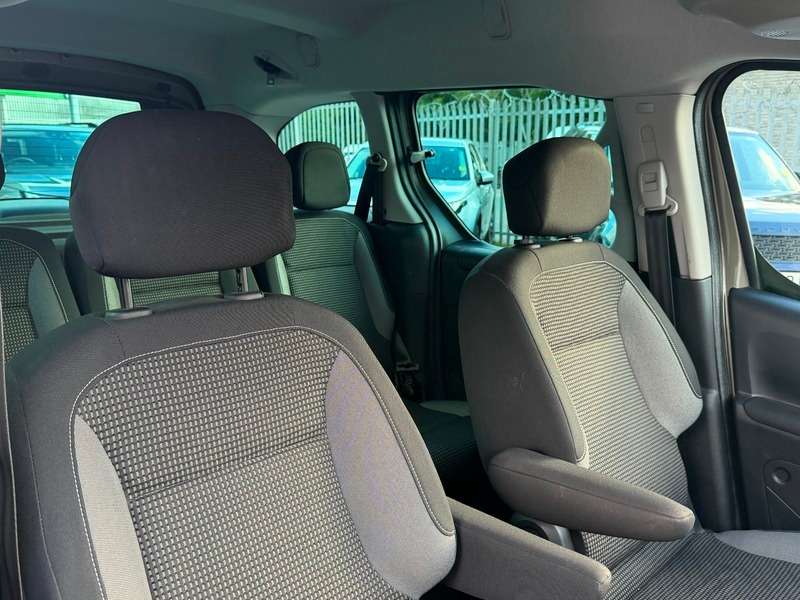 2017 PEUGEOT PARTNER TEPEE 2017 PEUGEOT PARTNER TEPEE