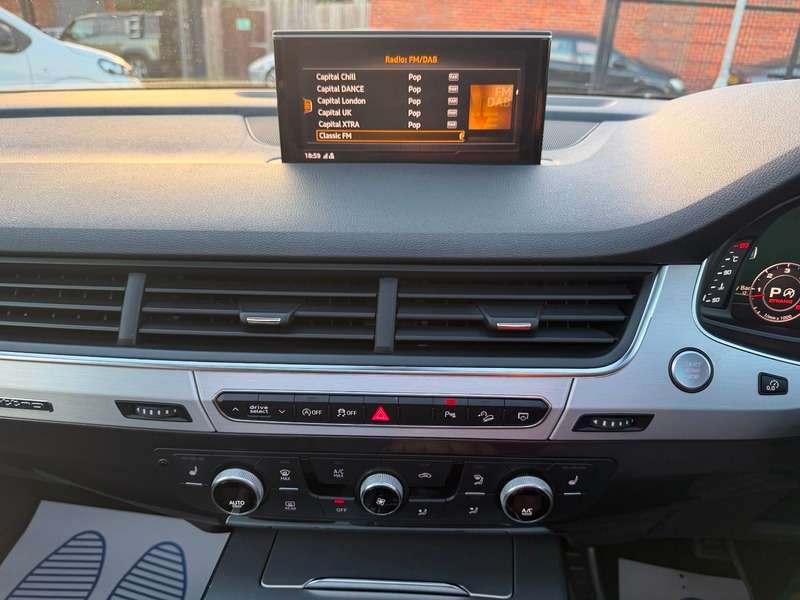 2019 AUDI Q7 2019 AUDI Q7