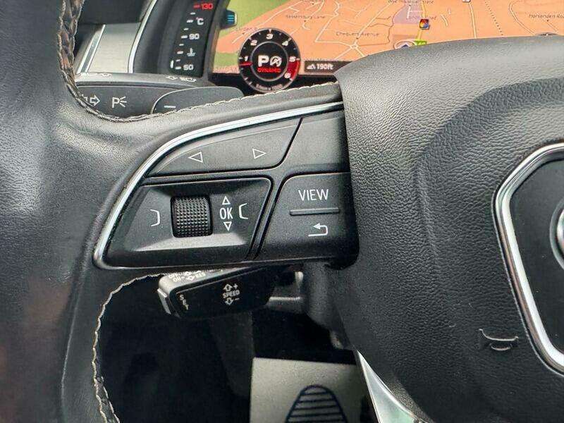 2017 AUDI Q7 2017 AUDI Q7