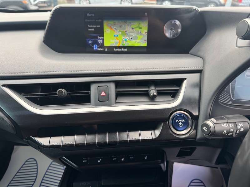 2020 LEXUS UX 2020 LEXUS UX