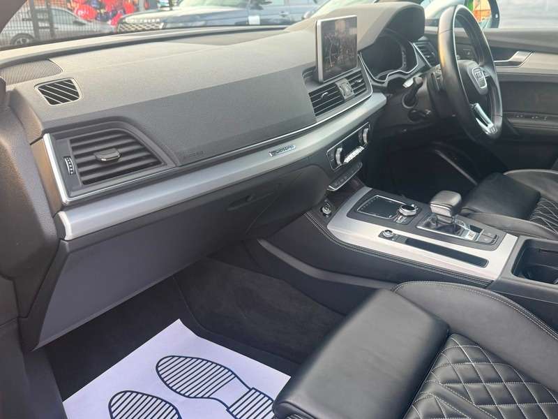 2018 AUDI SQ5 2018 AUDI SQ5