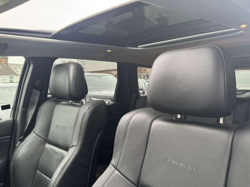 2019 JEEP GRAND CHEROKEE 2019 JEEP GRAND CHEROKEE