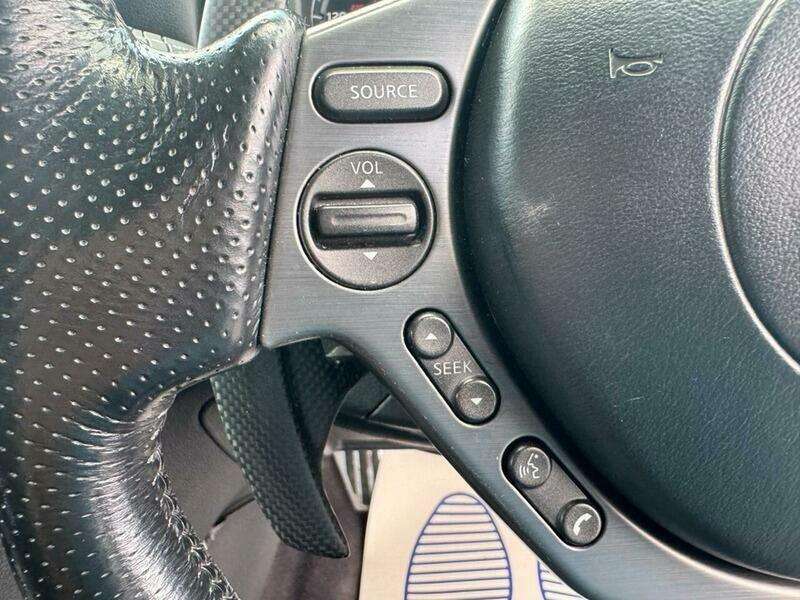 2011 NISSAN GT-R 2011 NISSAN GT-R