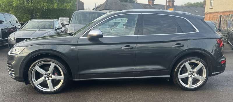 A 2018 AUDI SQ5 3.0 TFSI V6 SUV 5dr Petrol Tiptronic quattro Euro 6 (s/s) (354 ps) A 2018 AUDI SQ5 3.0 TFSI V6 SUV 5dr Petrol Tiptronic quattro Euro 6 (s/s) (354 ps)