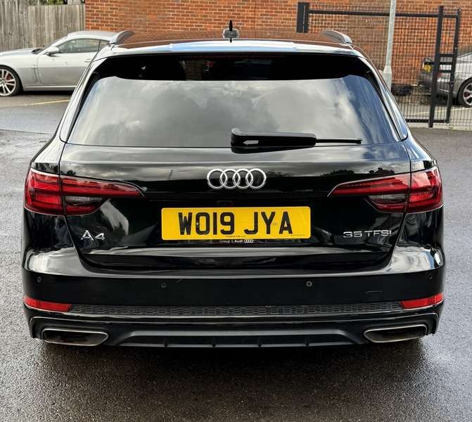 2019 AUDI A4 AVANT 2019 AUDI A4 AVANT