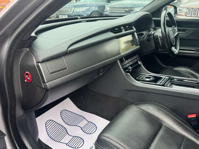 2019 JAGUAR XF 2019 JAGUAR XF