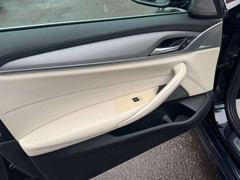 2017 BMW 5 SERIES 2017 BMW 5 SERIES