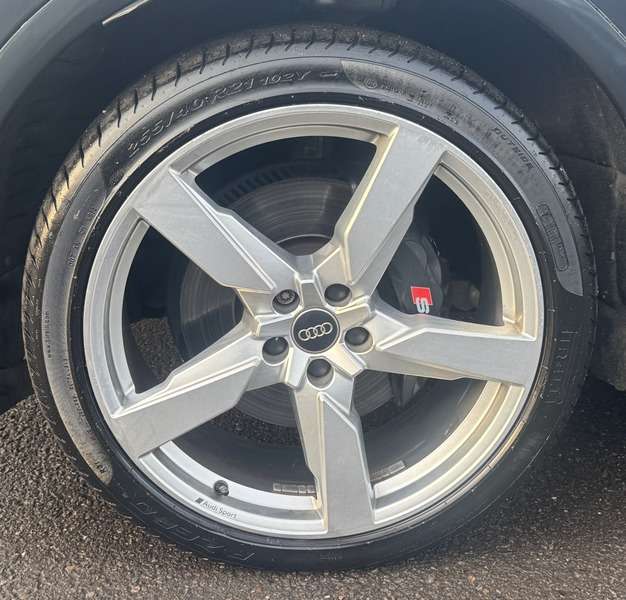 2018 AUDI SQ5 2018 AUDI SQ5