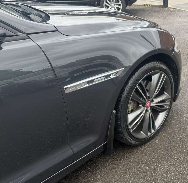 2018 JAGUAR XJ 2018 JAGUAR XJ