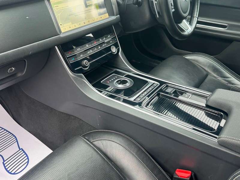 2019 JAGUAR XF 2019 JAGUAR XF