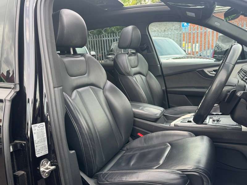 2018 AUDI Q7 2018 AUDI Q7