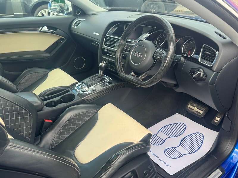 2015 AUDI RS5 2015 AUDI RS5