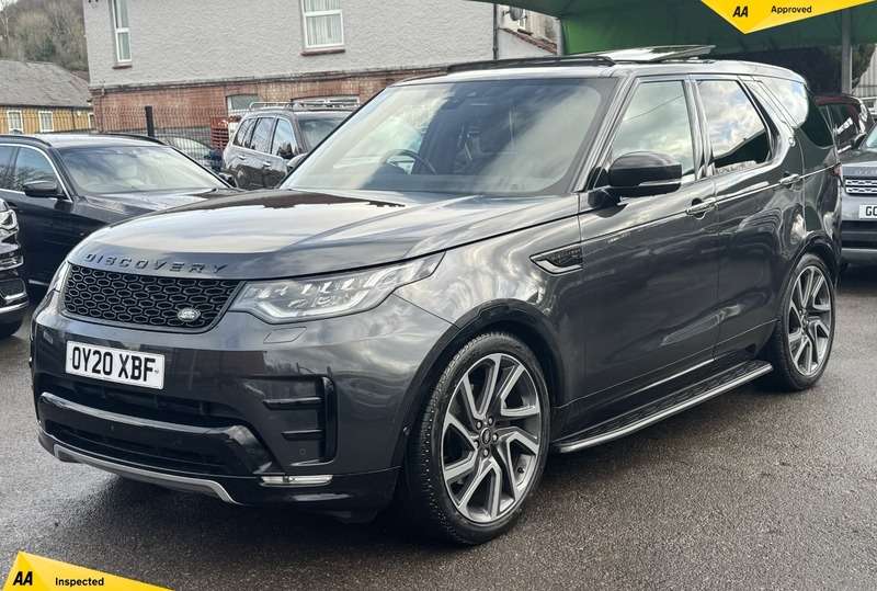 A 2020 LAND ROVER DISCOVERY 3.0 SD V6 HSE Luxury SUV 5dr Diesel Auto 4WD Euro 6 (s/s) (306 ps) A 2020 LAND ROVER DISCOVERY 3.0 SD V6 HSE Luxury SUV 5dr Diesel Auto 4WD Euro 6 (s/s) (306 ps)