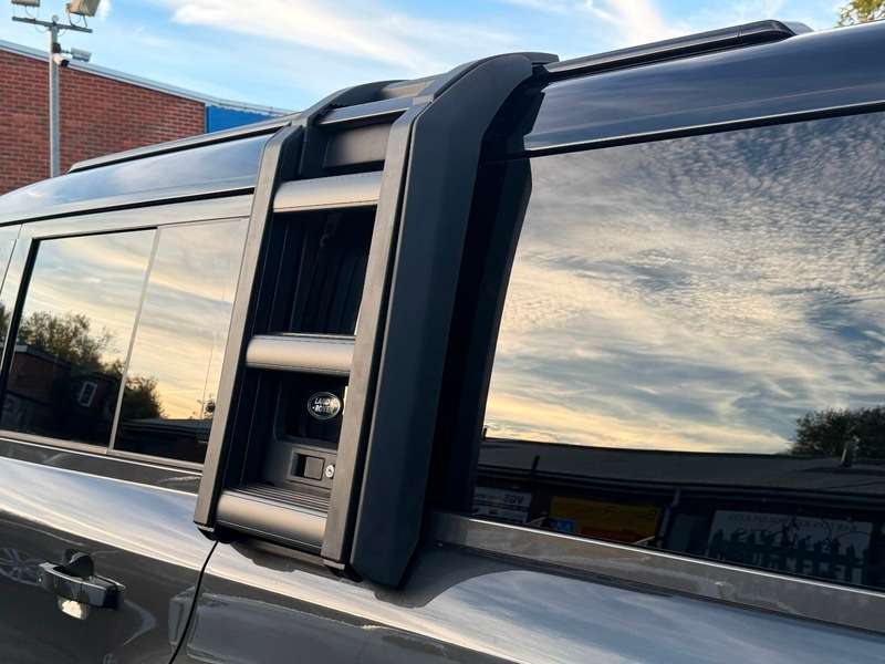 2022 LAND ROVER DEFENDER 2022 LAND ROVER DEFENDER