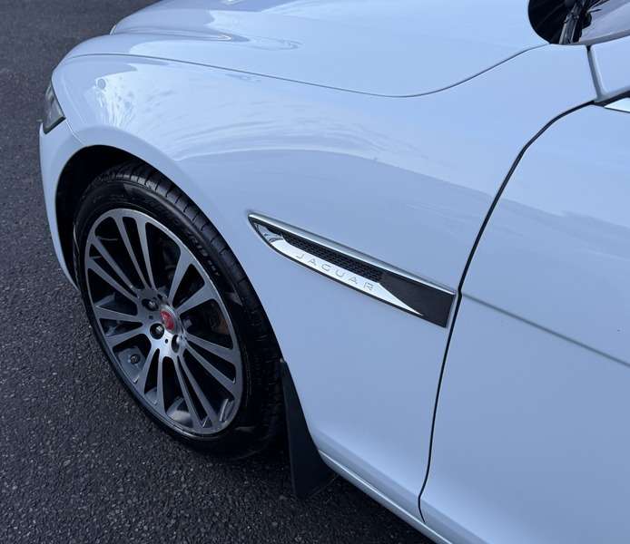 2018 JAGUAR XF 2018 JAGUAR XF